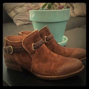Ankle boot